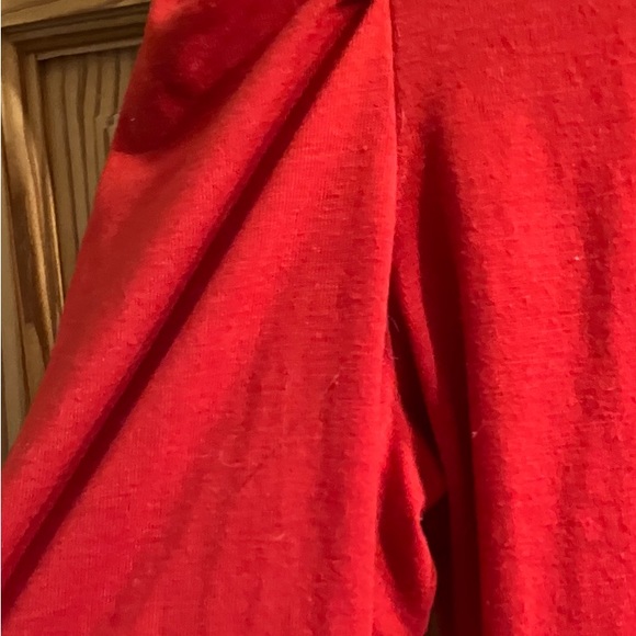 EUC ALLEGRA TOP WITH BOW AND PLEATED SHOULDERS - Picture 6 of 6